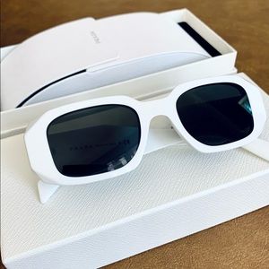 PRADA PR 17WS Sunglasses